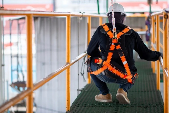 WORKING AT HEIGHT TRAINING COURSE